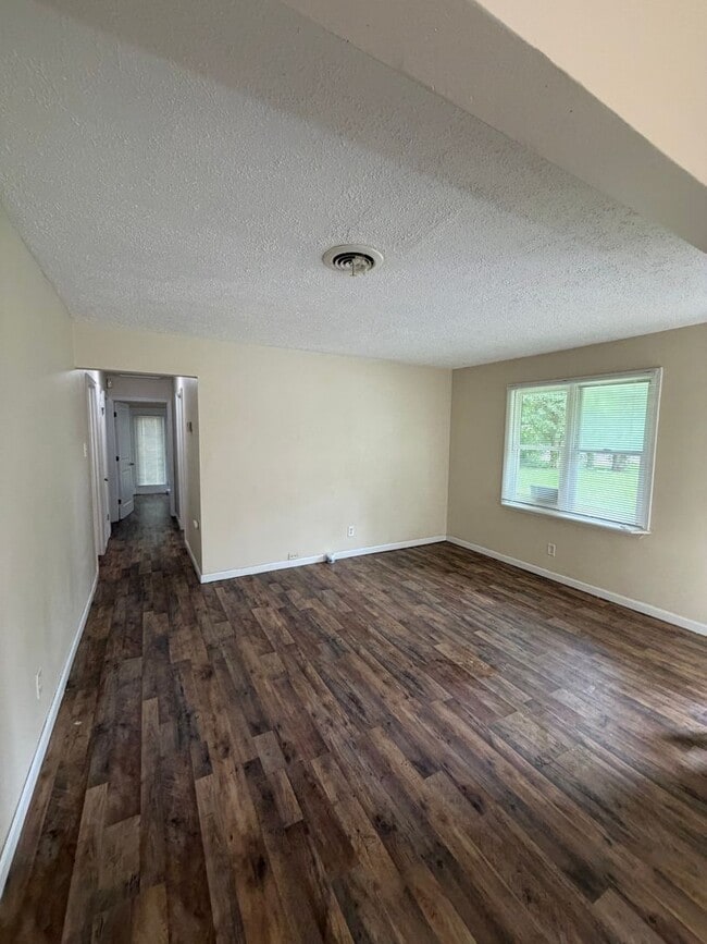 Photo - Move in Ready