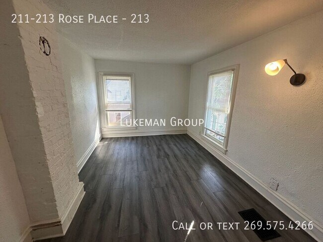Photo - 211-213 Rose Place-213 Unit 213