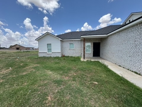 Photo - 5738 Lehigh St