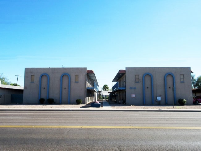 Photo - Blue Ridge Apartments