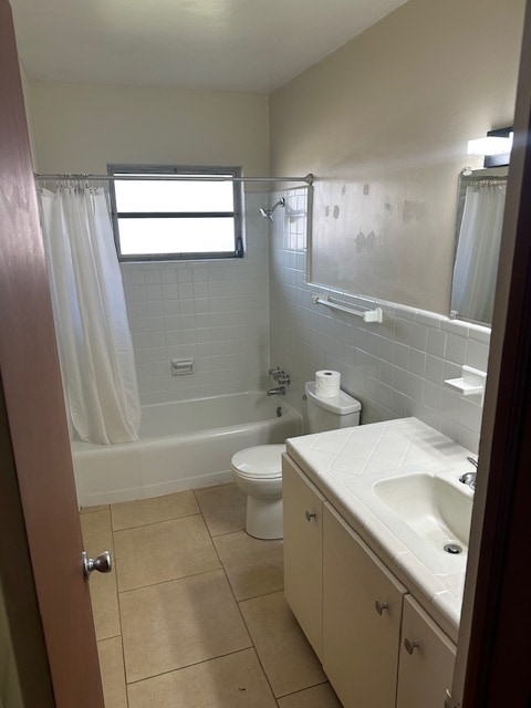 Photo - 1876 Marbeth St