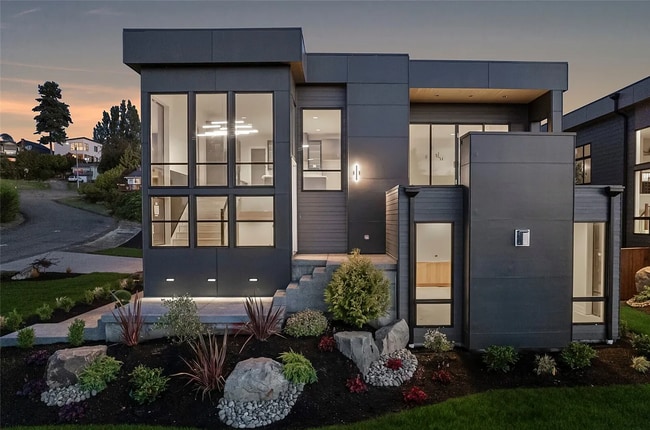 Photo - Luxury Home with Stunning Puget Sound Views in Steilacoom