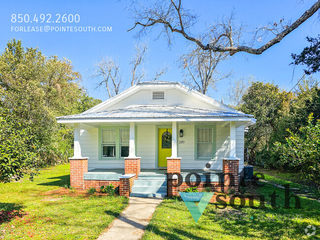 Building Photo - Beatuiful home close to downtown Pensacola!