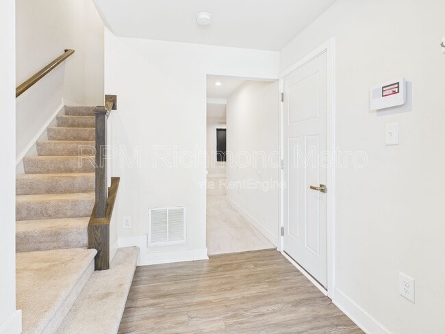 Photo - 2104 Boro Ridge St