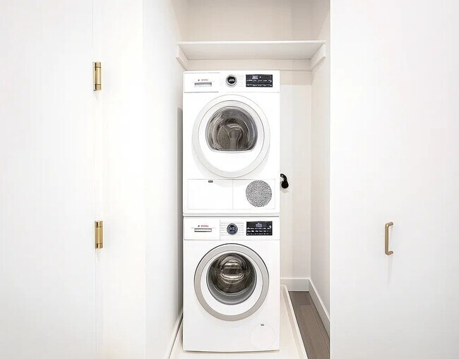 Photo - 130 Water St Unit 415