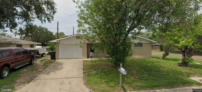 Photo - 113 E Hoogland Ave