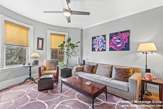 Building Photo - 773 Columbia Rd Unit 3 Rental