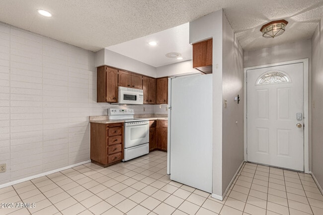 Photo - 6721 E McDowell Rd Unidad B314