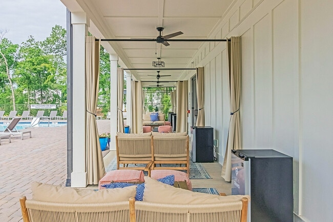 Pointe Grand Macon