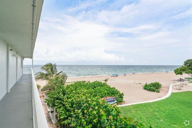 Building Photo - 1480 S Ocean Blvd Unit 309 Rental