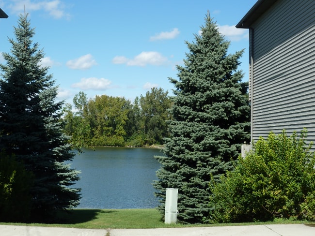 Photo - 11871 21 Mile Rd