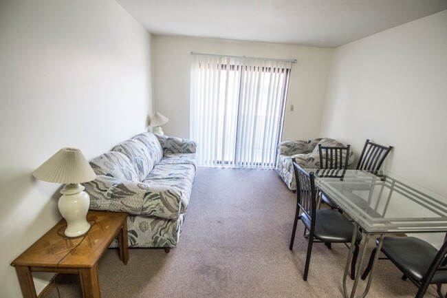 Photo - 506 S 4th St