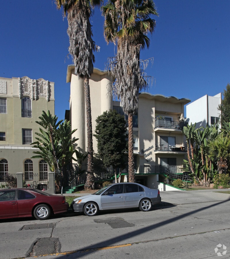 Building - 1725 N Normandie Ave Apartments