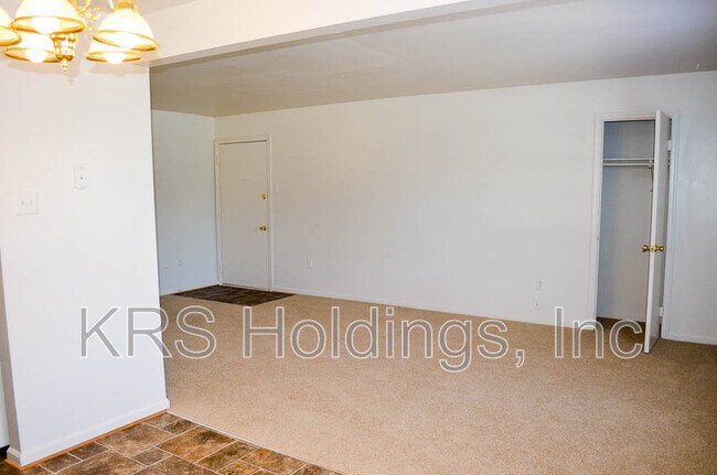 Photo - 7746 Colonial Point Ln Unit 28-A