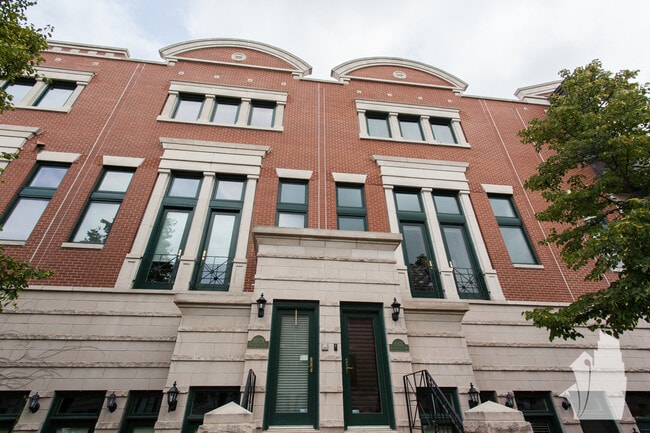 Photo - 2017 N Lincoln Ave Condo Unit #F