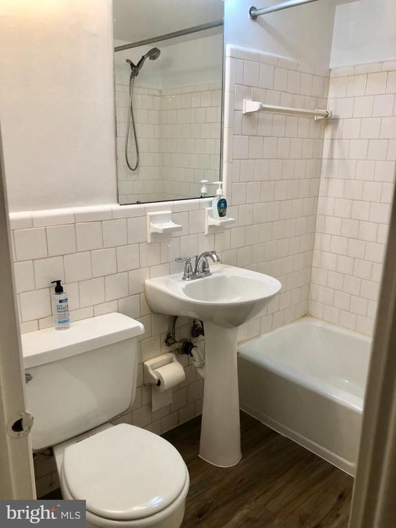 Photo - 3874 Lyndhurst Dr Unit 101