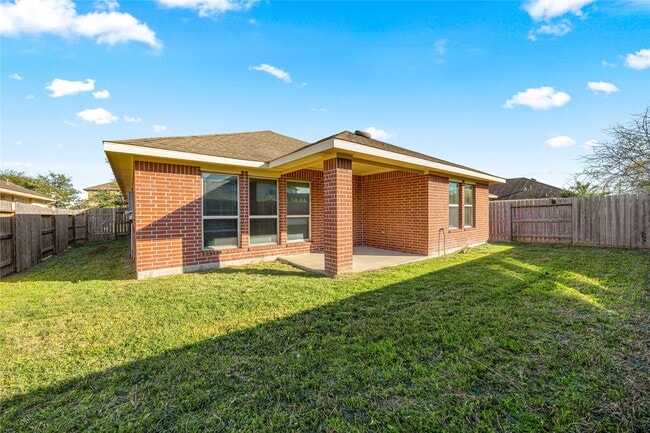 Photo - 18003 Alora Springs Trace