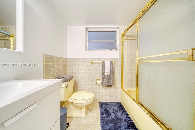 Photo - 1690 NE 191st St Unit 401-1