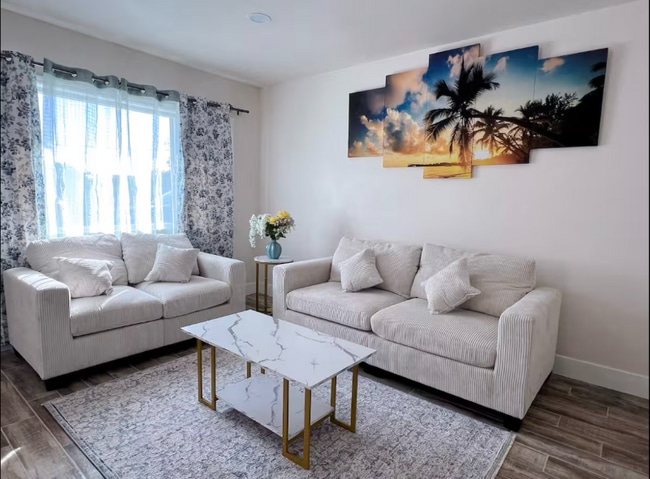 Photo - 0000 Adelia Ave Unidad 00