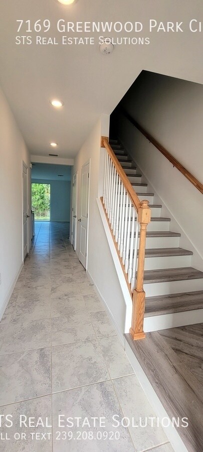 Photo - 7169 Greenwood Park Cir