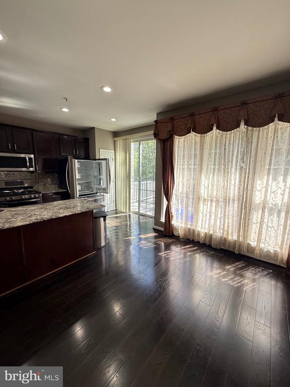 Photo - 19471 Rayfield Dr