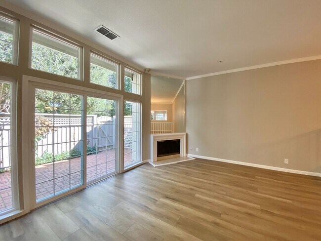 Photo - Updated 2 Bed 2 Story Napa Valley Club Con...