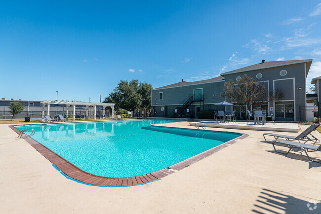 Building Photo - The Grand 1501 Rental