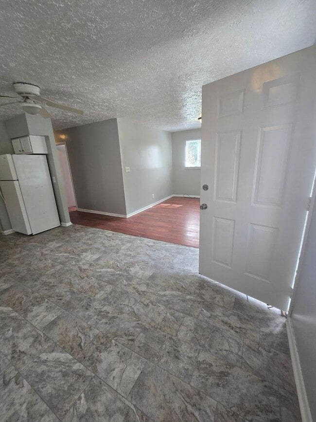 Photo - Beautiful 3 Bedroom home near West 10th and White River