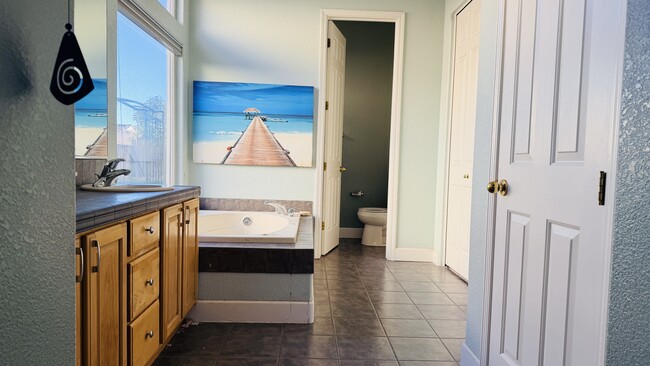 Photo - 3024 Oxbow Dr