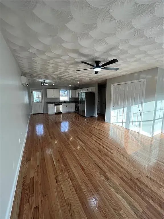 Photo - 27 Becker Ave