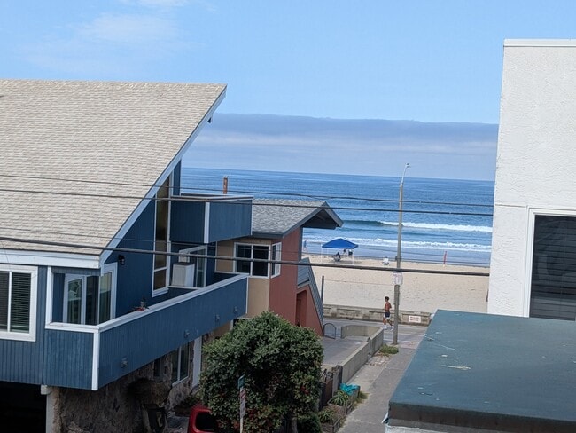 Photo - 722 Sunset Ct