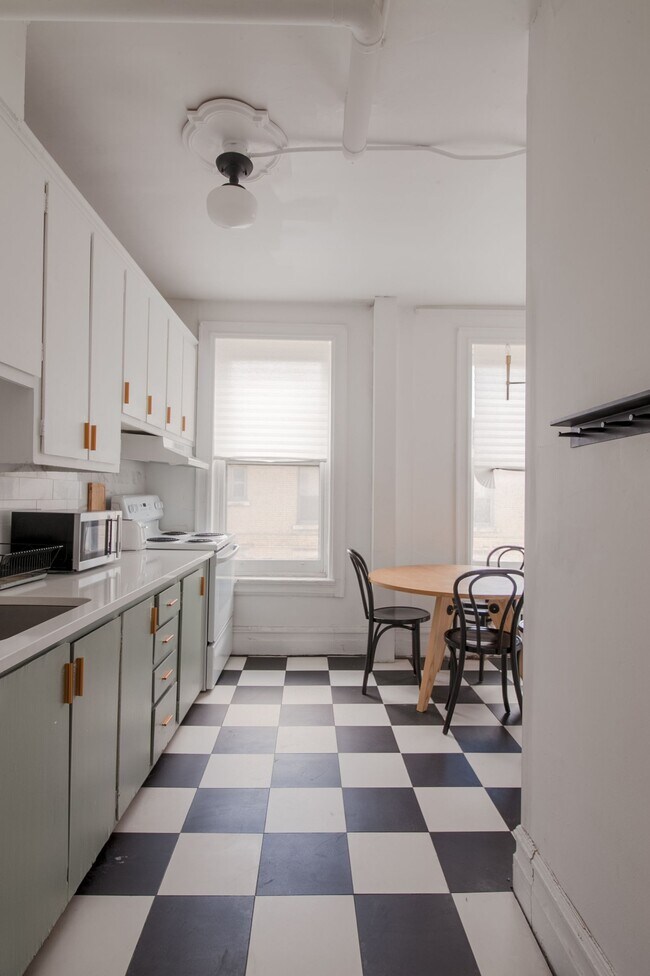 Photo - 1245 Rue St Marc Unit 21