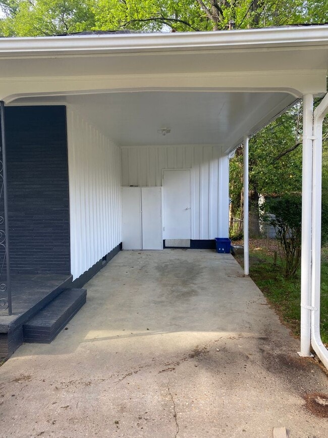 Photo - 223 32nd E Pl