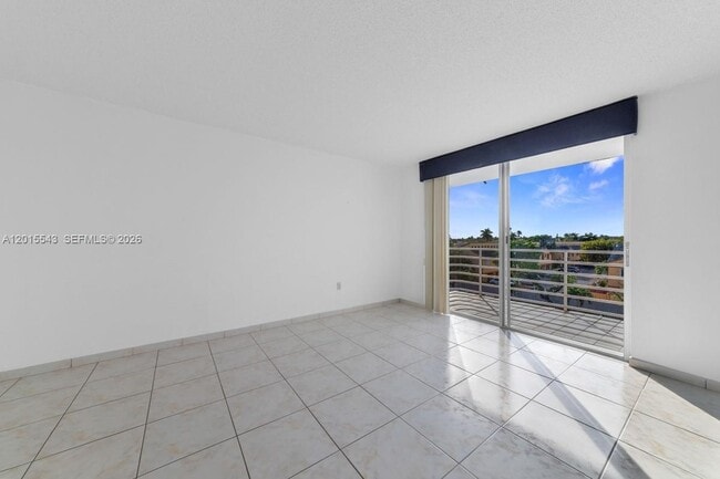 Photo - 11715 SW 18th St Unit 410
