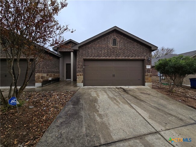 Photo - 1096 Carolyn Cove Townhome