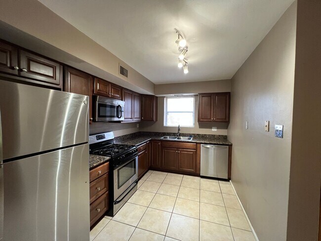 Photo - 1102-1104 Ralph Unidad 1104 Ralph Terrace