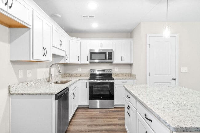 Photo - 512 Edlin St Unit C