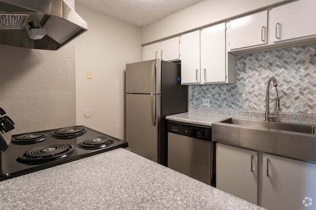 Kitchen - The Harbour Apartments