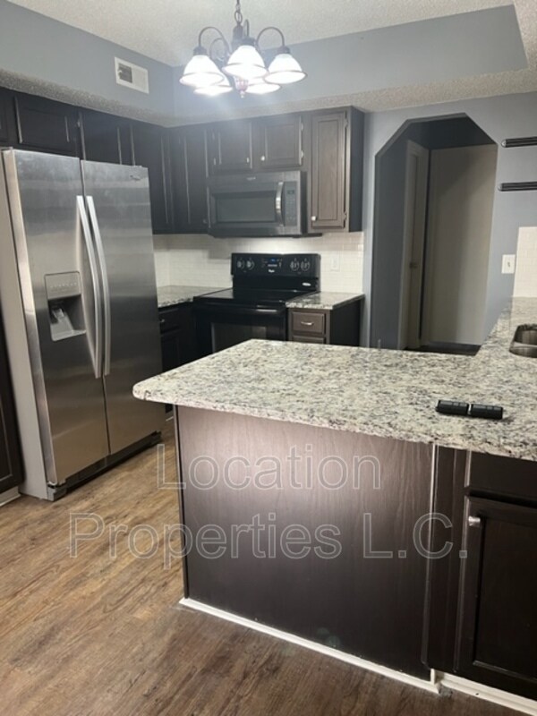 2528 Crestline Ct Condo For Rent in Lawrence, KS