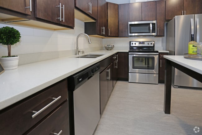 2BR, 2BA, Model - 900 SF - Lakeside Flats