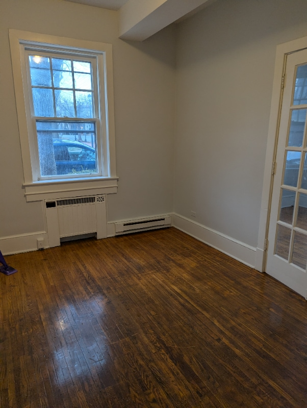 Photo - 102 S Maple Ave