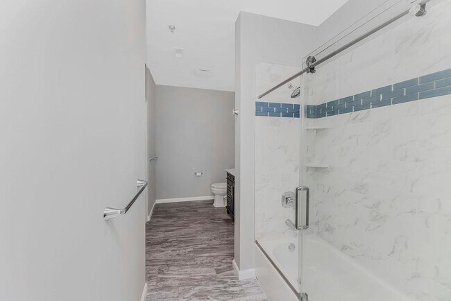 Photo - 24 Ave at Port Imperial Unit 318