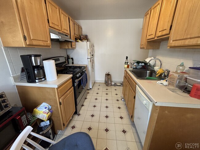 Photo - 28 Colborne Rd Unit 8