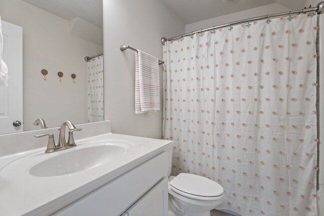 Photo - Townhome For Lease