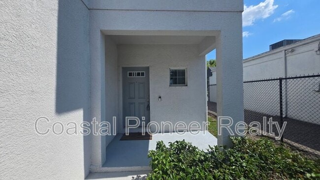 Photo - 2203 E 23rd Ave