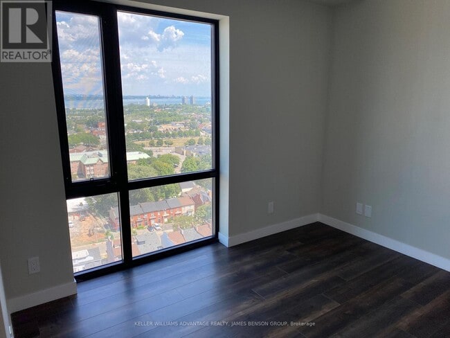 Photo - 15 Queen St S Unité 1907