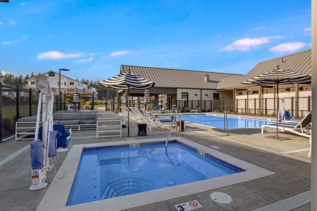 Martingale Apartments