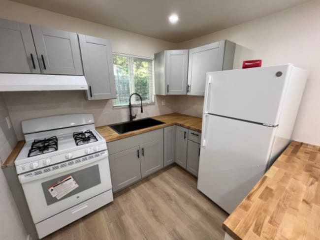 Photo - 622 Olive St