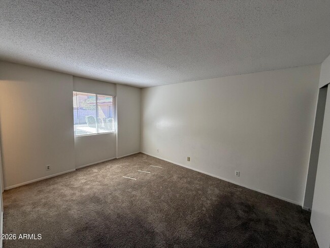 Photo - 2617 N 48th St Unit 4