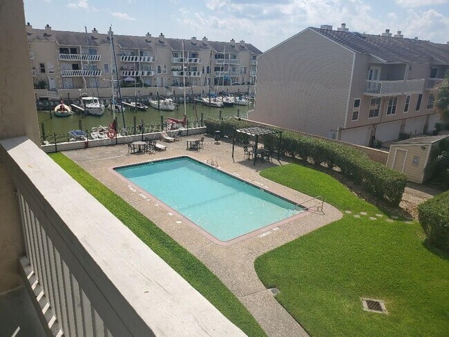 Photo - 4747 E NASA Pkwy Unit 311